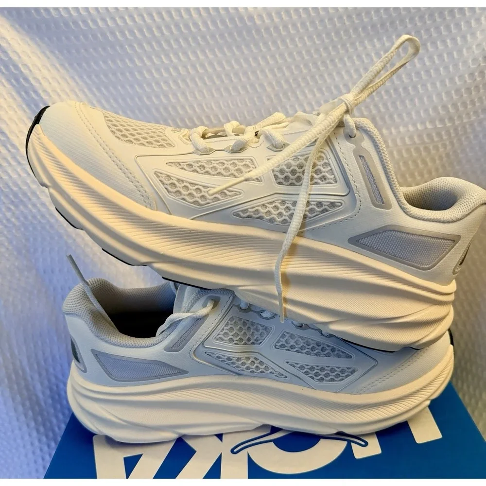Hoka Clifton 9 Running Shoes UNISEX Sz 9W/8M Frost Cosmic Grey 1155370 FCG